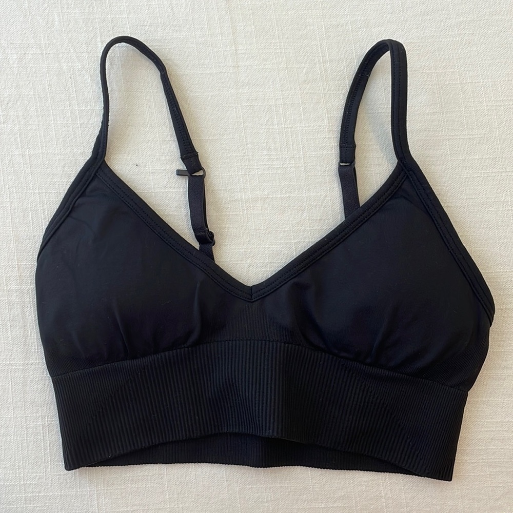 Lululemon Ebb To Street sports Bra
